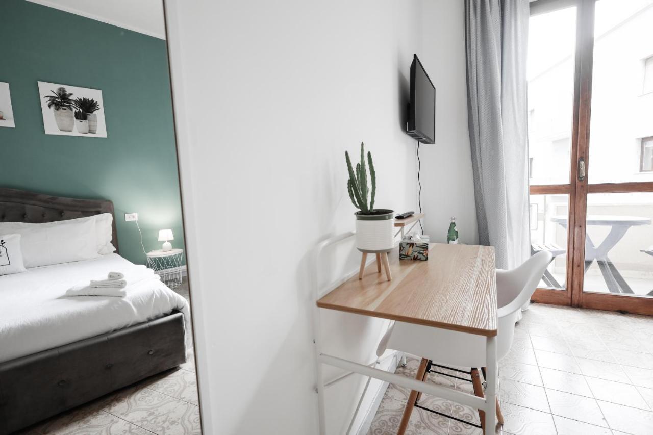 2 Santi - Suite And Rooms Lecce Exterior foto